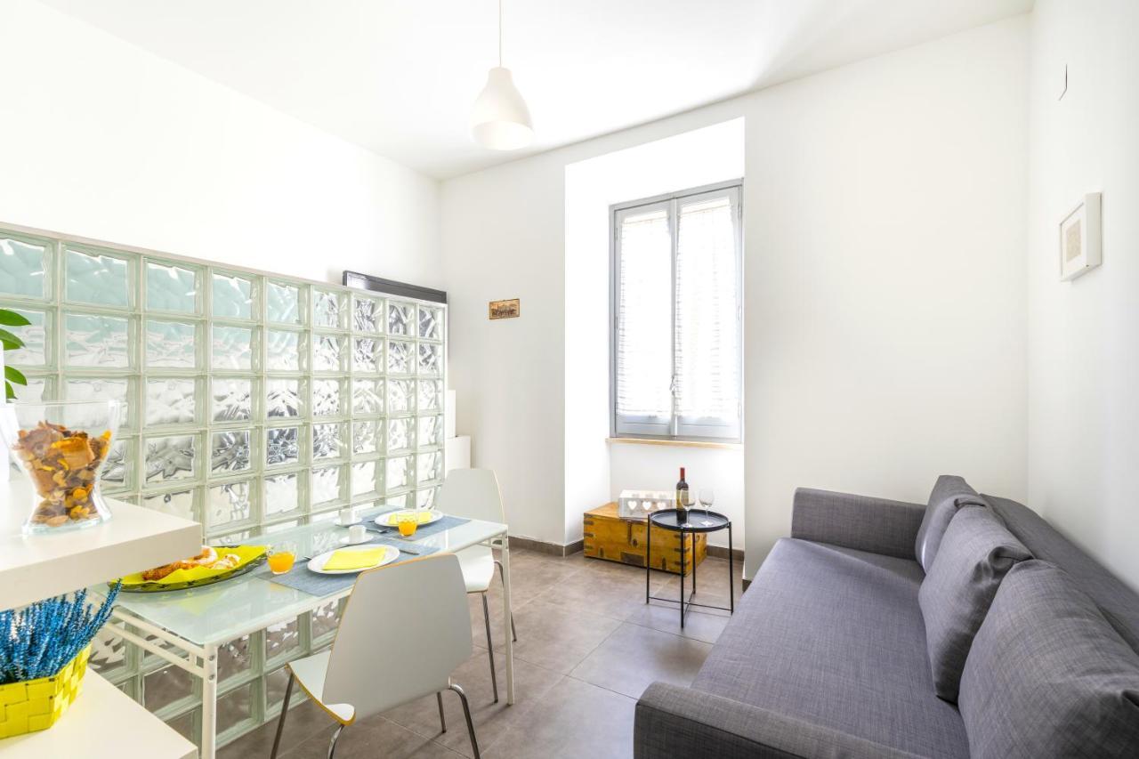Hostly - Nicole Apartment Volturno- Full Rome Center Eksteriør bilde