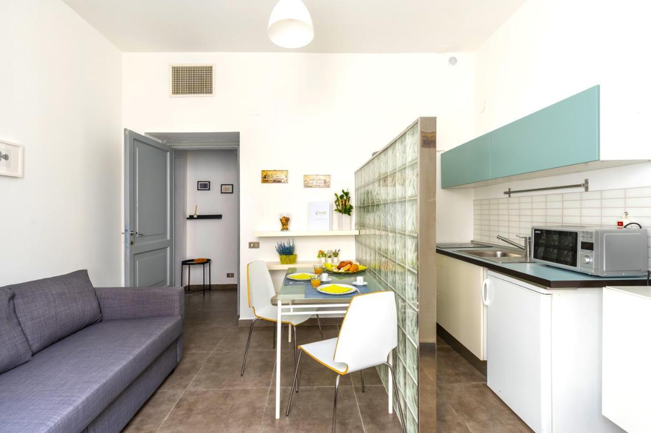 Hostly - Nicole Apartment Volturno- Full Rome Center Eksteriør bilde