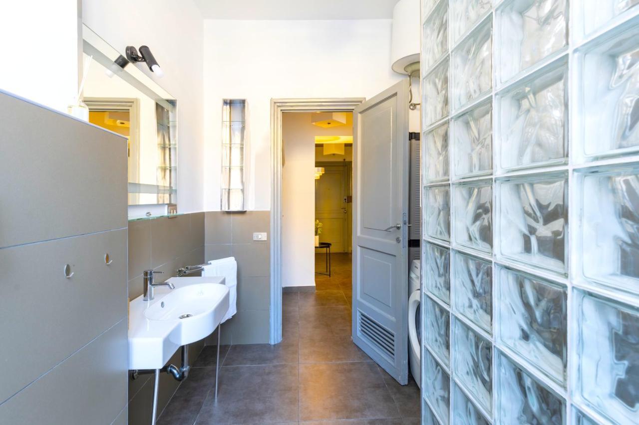 Hostly - Nicole Apartment Volturno- Full Rome Center Eksteriør bilde